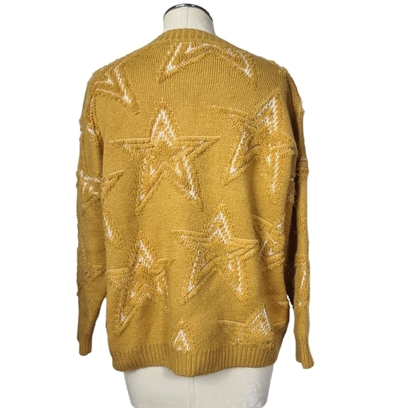 Dreamers Textured Star Crewneck Sweater S/M - Picture 4 of 7